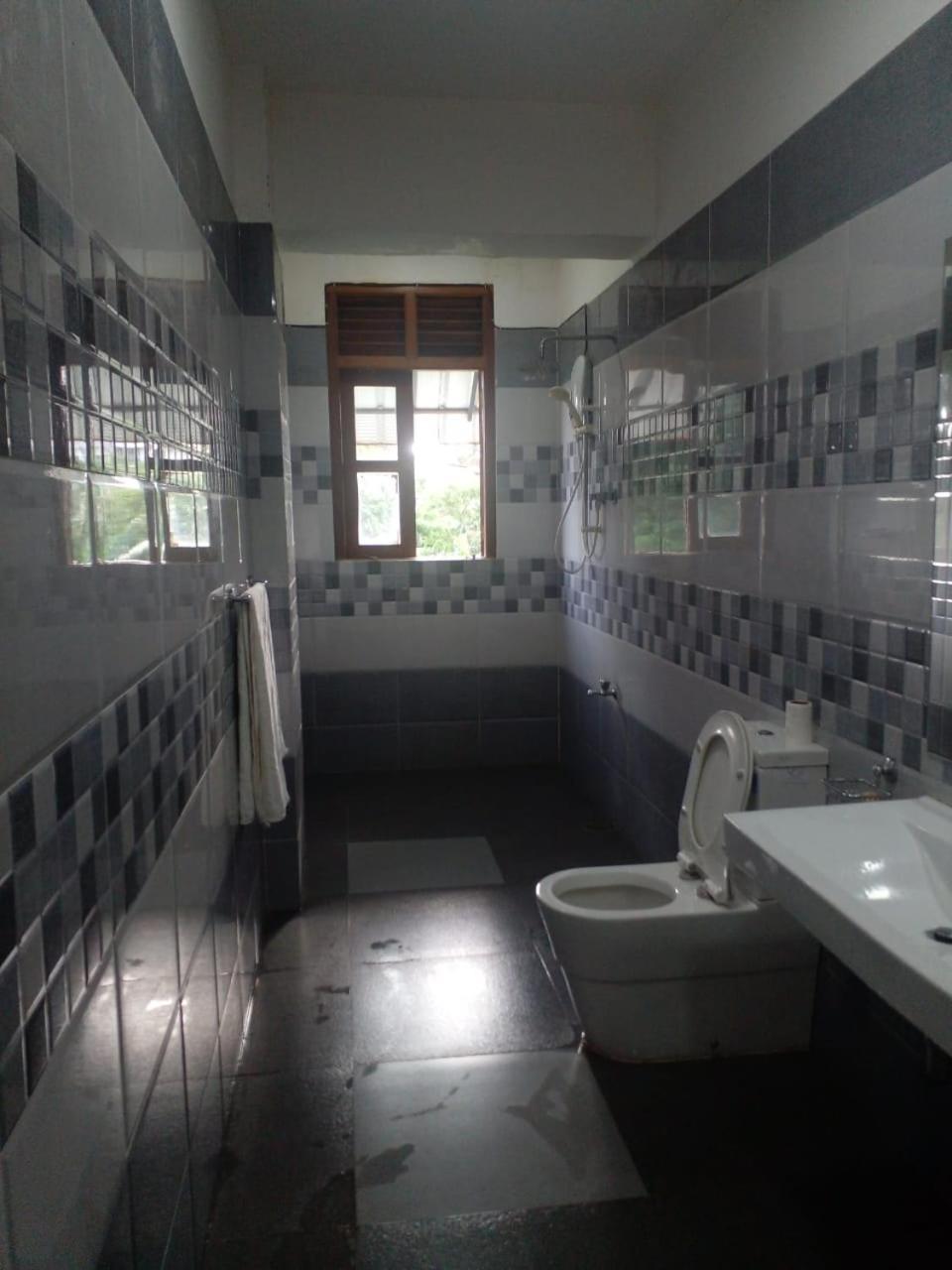 Heritage Eco Resort Kelaniya Exteriör bild