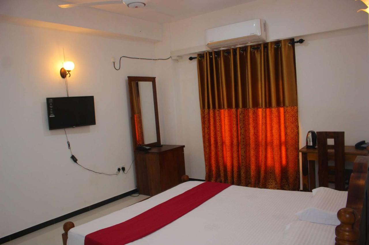 Heritage Eco Resort Kelaniya Exteriör bild