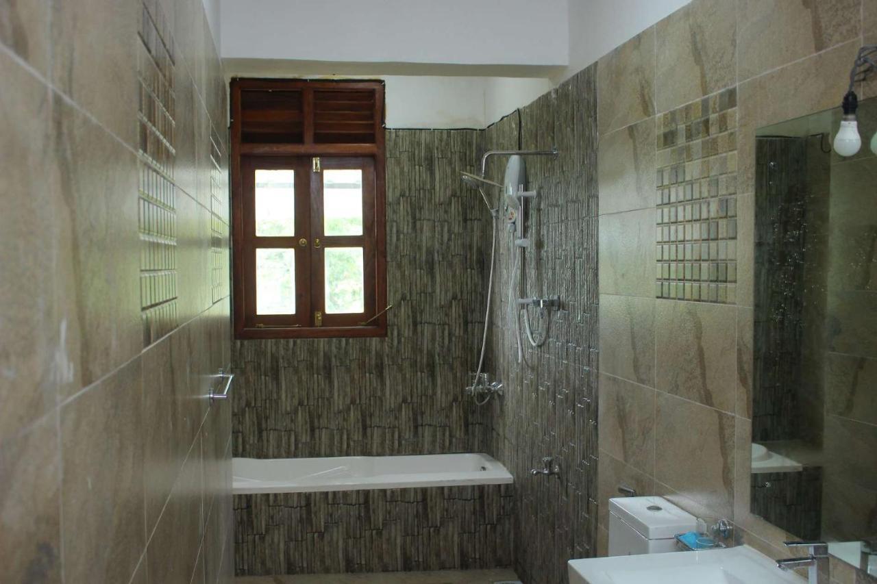 Heritage Eco Resort Kelaniya Exteriör bild