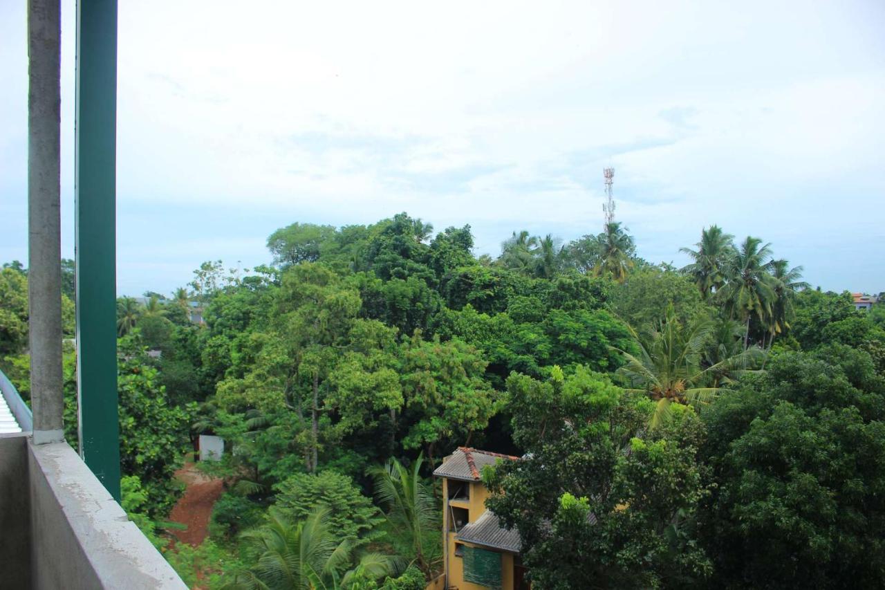 Heritage Eco Resort Kelaniya Exteriör bild